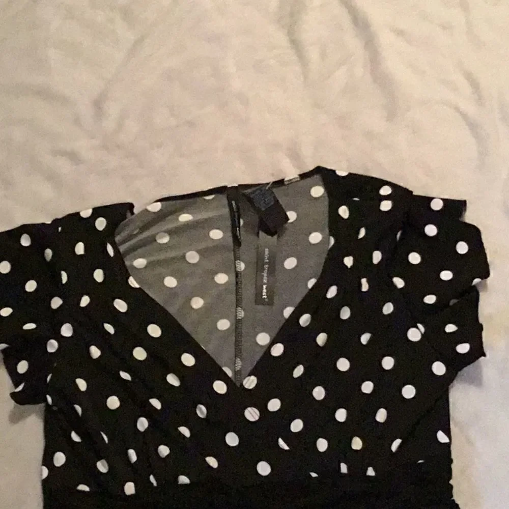 Ladies medium beach dress, top from SAINT TROPEZ - Picture 6 of 7